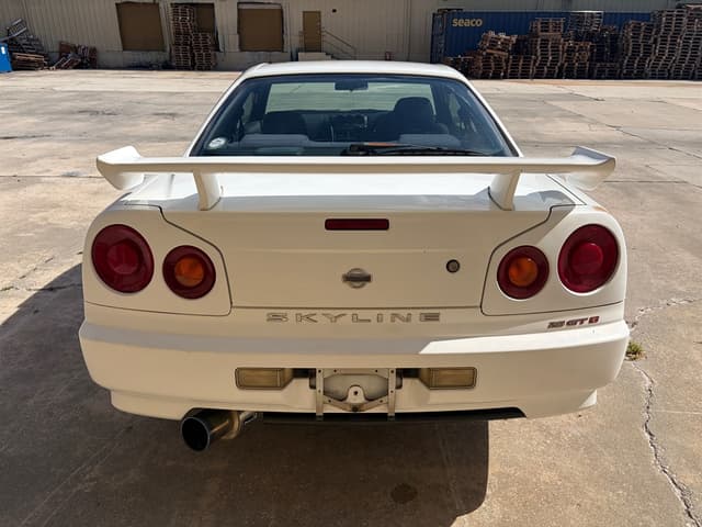 1998 Nissan Skyline JDM car for sale — photo 7 of 18