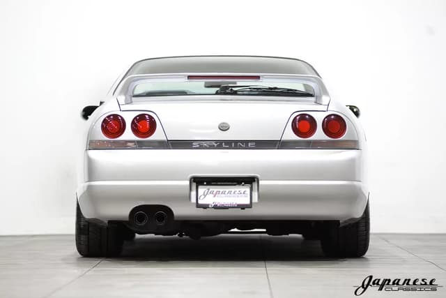 1995 Nissan Skyline JDM car for sale — photo 7 of 25