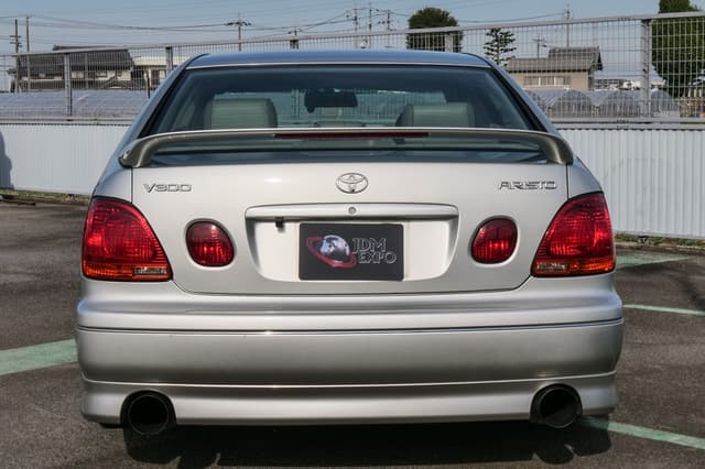 1999 Toyota Aristo JDM car for sale — photo 9 of 25