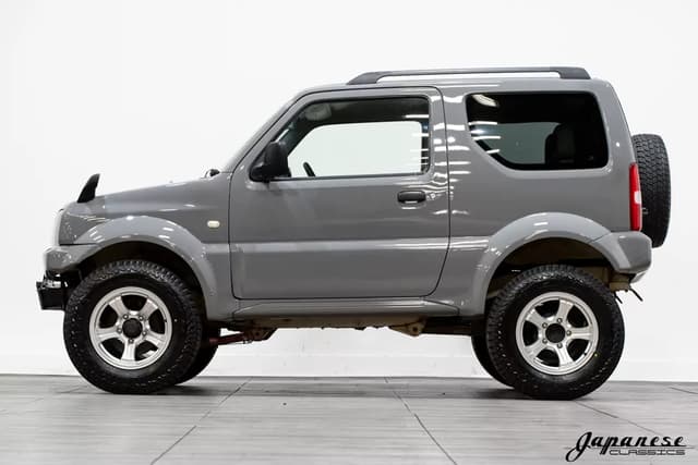 1999 Suzuki Jimny JDM car for sale — photo 4 of 25
