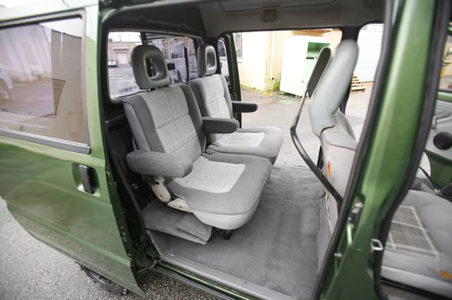 1991 Daihatsu Atrai JDM car for sale — photo 14 of 25