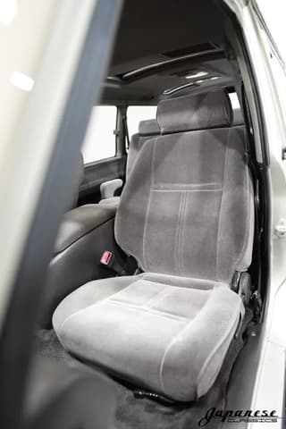 1995 Toyota HiAce JDM car for sale — photo 16 of 25
