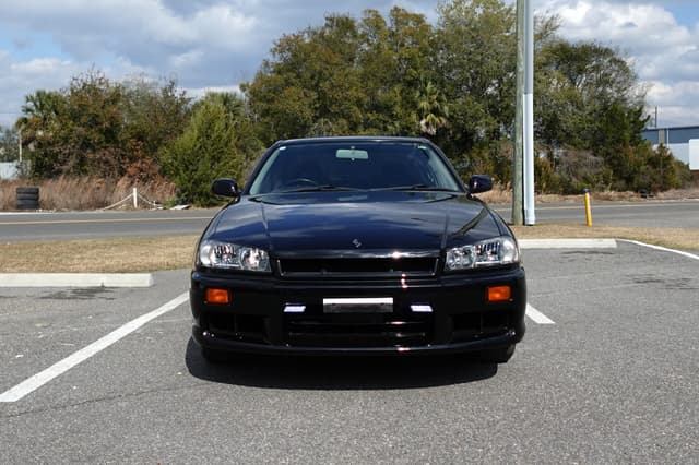 1998 Nissan Skyline JDM car for sale — photo 2 of 19
