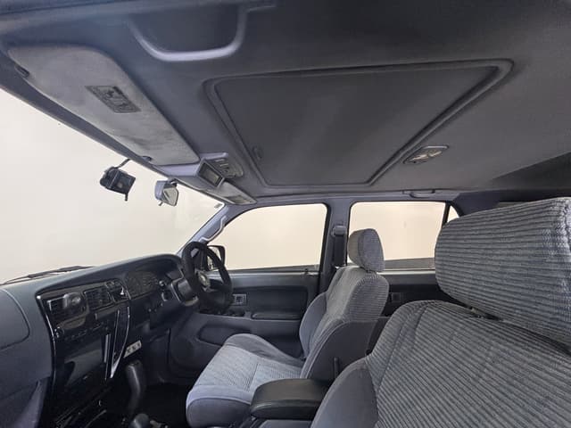 1996 Toyota Hilux Surf JDM car for sale — photo 20 of 25