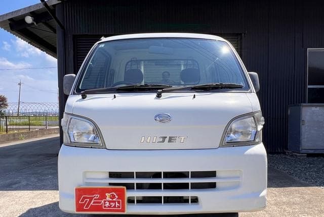 2006 Daihatsu Hijet JDM car for sale — photo 2 of 25