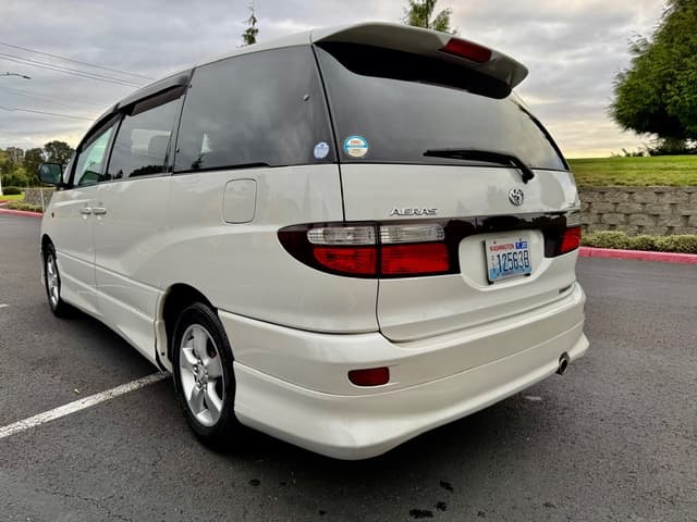 2000 Toyota Estima JDM car for sale — photo 6 of 25