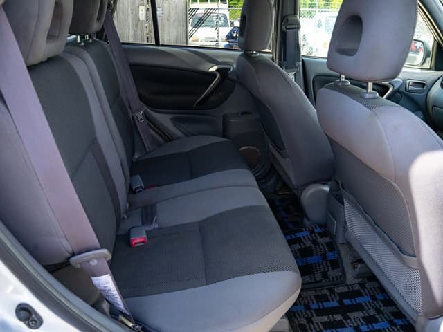 2001 Toyota RAV4 JDM car for sale — photo 14 of 15