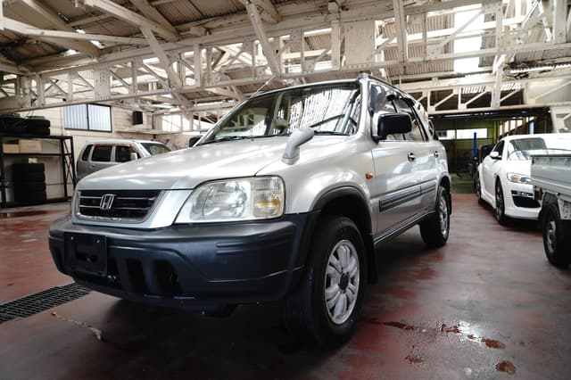 1996 Honda CR-V JDM car for sale — photo 9 of 25