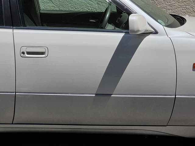 1999 Toyota Celsior JDM car for sale — photo 19 of 25