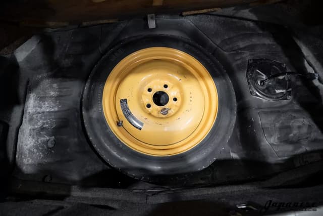 1989 Nissan Skyline JDM car for sale — photo 23 of 25