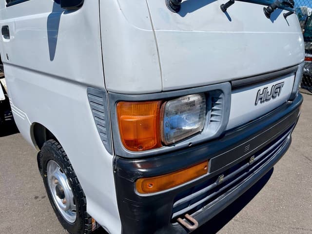 1998 Daihatsu Hijet JDM car for sale — photo 14 of 25