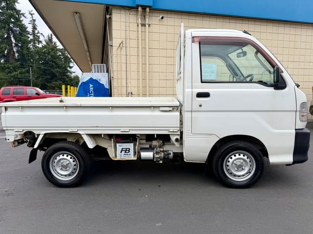 1999 Daihatsu Hijet JDM car for sale — photo 14 of 25