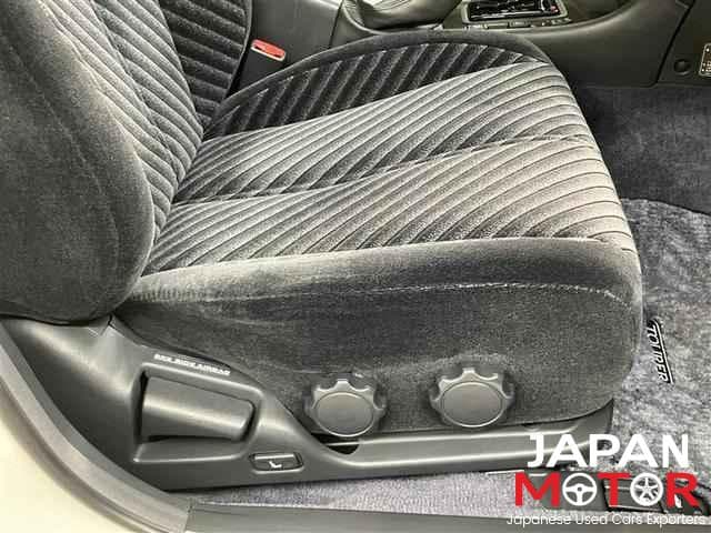 1997 Toyota Mark II JDM car for sale — photo 10 of 12