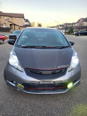 2009 Honda Fit JDM car for sale — photo 5 of 12