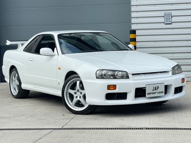 1998 Nissan Skyline JDM car for sale — photo 2 of 25