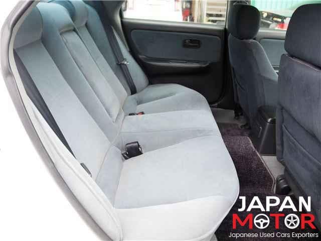 1998 Nissan Skyline JDM car for sale — photo 7 of 10