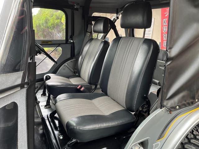 1997 Mitsubishi Jeep JDM car for sale — photo 13 of 16