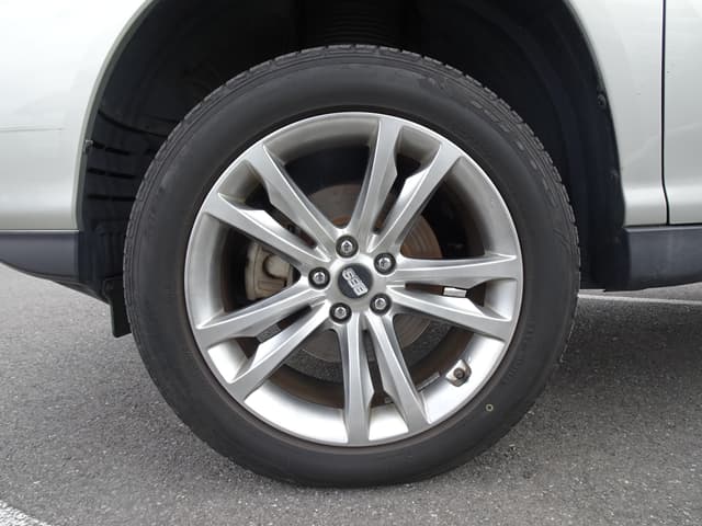 2004 Toyota Harrier JDM car for sale — photo 9 of 25