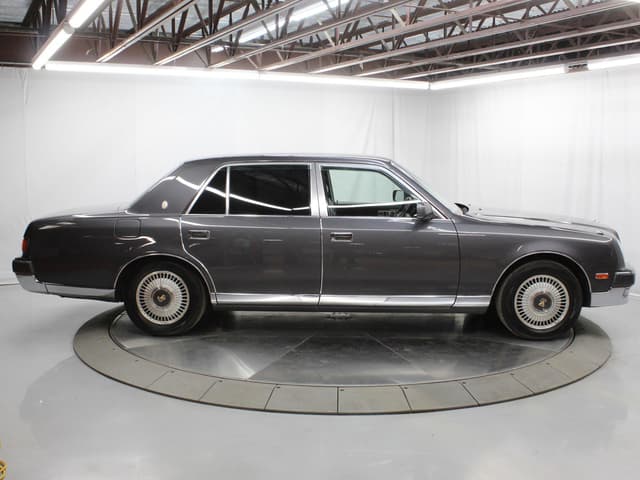 1997 Toyota Century JDM car for sale — photo 8 of 25