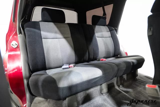 1994 Toyota Hilux Surf JDM car for sale — photo 18 of 25