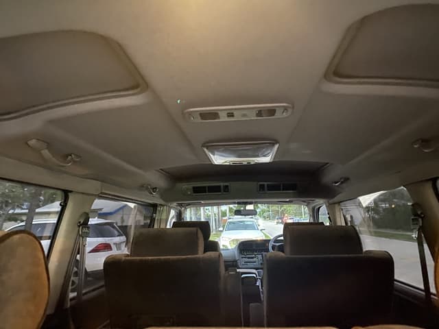 1994 Toyota HiAce JDM car for sale — photo 19 of 19