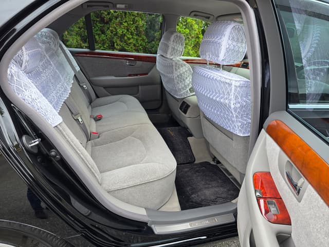 2001 Toyota Celsior JDM car for sale — photo 12 of 13