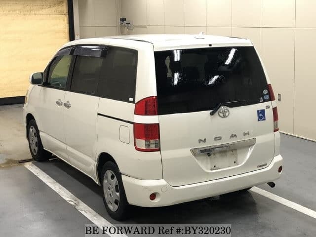 2006 Toyota Noah JDM car for sale — photo 4 of 4