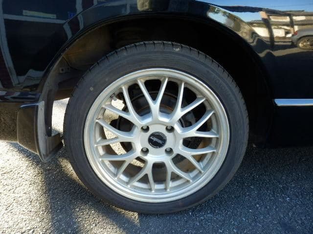 1998 Nissan Skyline JDM car for sale — photo 3 of 28