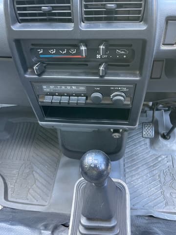 1991 Mitsubishi Minicab JDM car for sale — photo 7 of 10