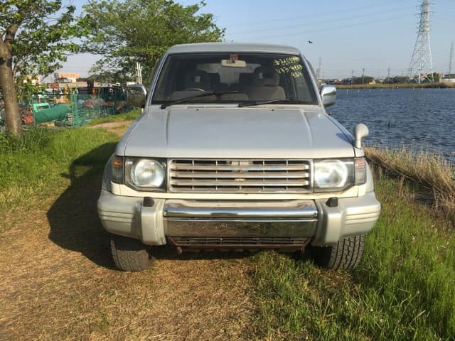 1995 Mitsubishi Pajero JDM car for sale — photo 3 of 5
