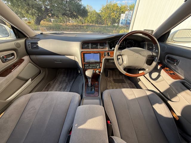 1999 Toyota Mark II JDM car for sale — photo 18 of 20