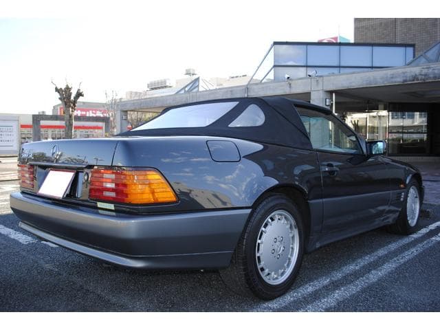 1991 Mercedes-Benz SL-Class JDM car for sale — photo 10 of 25