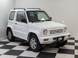 1996 Mitsubishi Pajero JDM car for sale