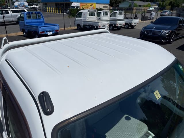 1996 Daihatsu Hijet JDM car for sale — photo 10 of 25