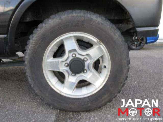 1999 Suzuki Jimny JDM car for sale — photo 12 of 20
