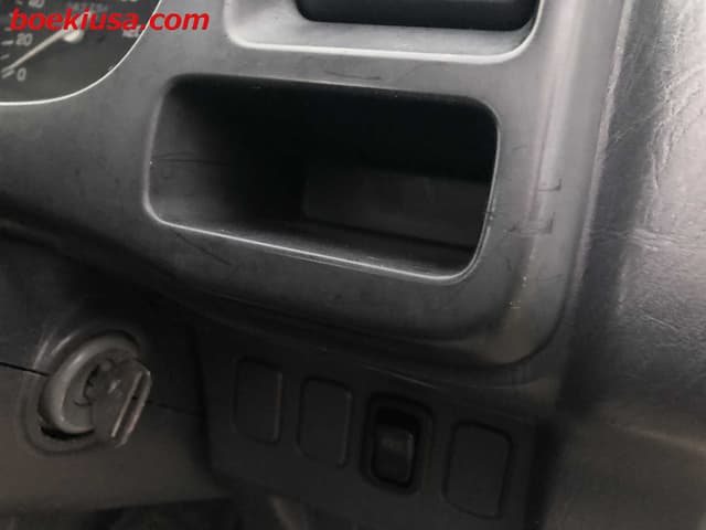 2000 Daihatsu Hijet JDM car for sale — photo 16 of 22