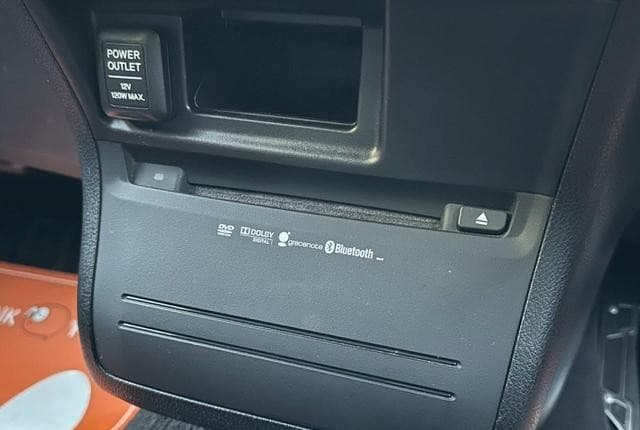 2008 Honda Odyssey JDM car for sale — photo 24 of 25