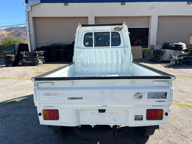 1998 Daihatsu Hijet JDM car for sale — photo 7 of 25