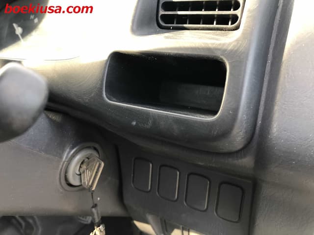1999 Daihatsu Hijet JDM car for sale — photo 16 of 22