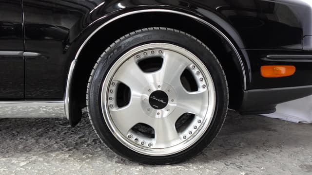 1993 Nissan President JDM car for sale — photo 10 of 23
