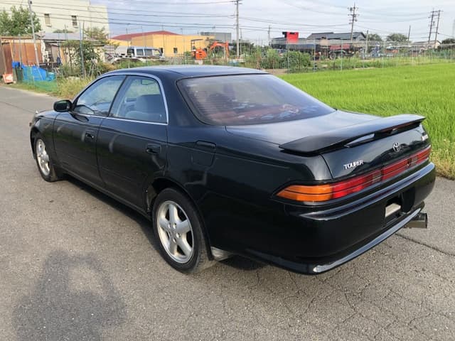 1993 Toyota Mark II JDM car for sale — photo 4 of 5