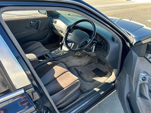 1992 Nissan President JDM car for sale — photo 5 of 8