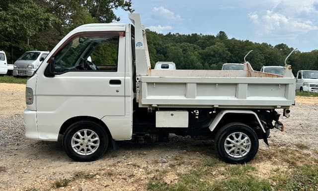 2001 Daihatsu Hijet JDM car for sale — photo 7 of 21