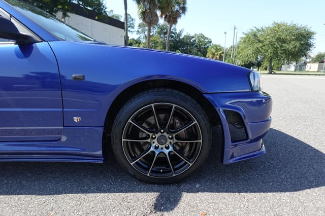 1998 Nissan Skyline JDM car for sale — photo 11 of 18