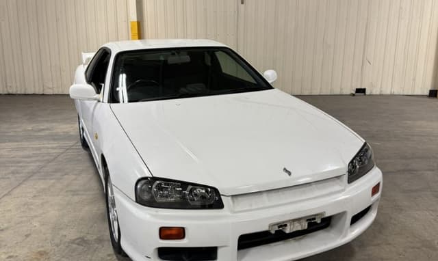 1998 Nissan Skyline JDM car for sale — photo 2 of 25