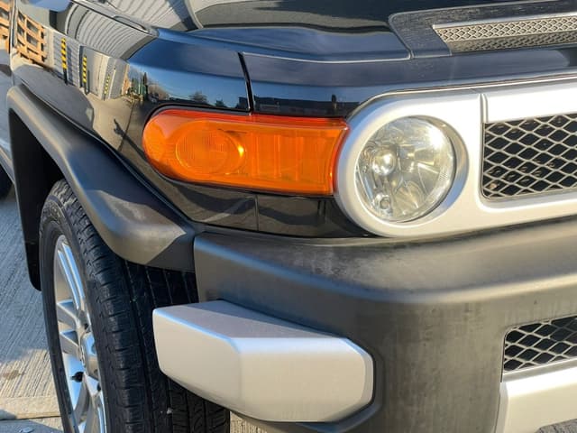 2012 Toyota Fj Cruiser JDM car for sale — photo 8 of 25