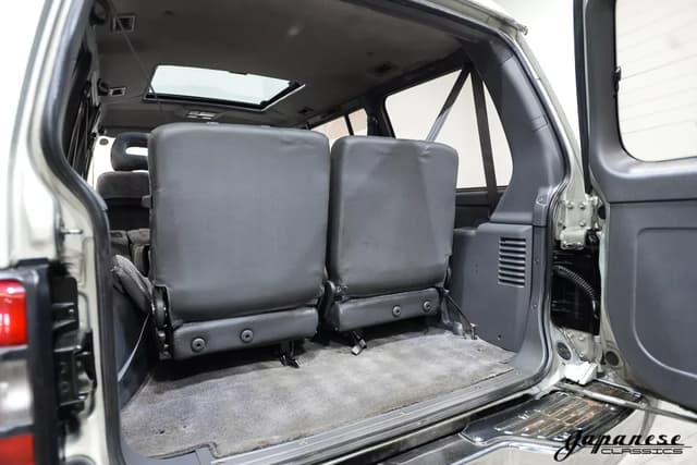 1993 Mitsubishi Pajero JDM car for sale — photo 23 of 25
