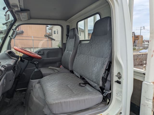 2006 Isuzu Elf JDM car for sale — photo 18 of 25