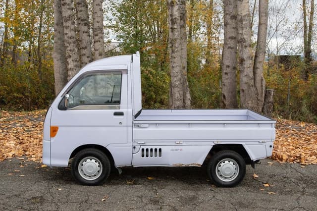 1997 Daihatsu Hijet JDM car for sale — photo 3 of 9
