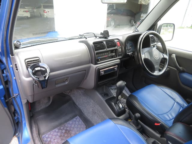 2001 Suzuki Jimny JDM car for sale — photo 21 of 24